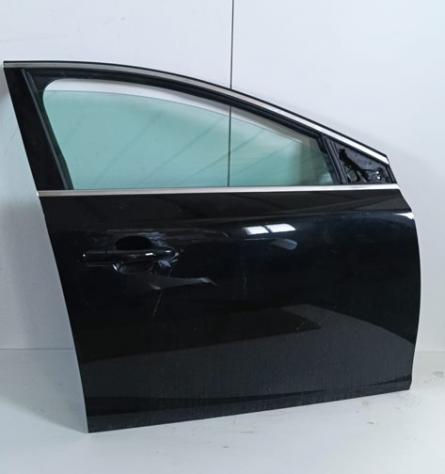 PORTA ANT. D. NERO MET. C/ALZ. E SERR. 999-U1307312 Carrozzeria  Lamierati esterni  Porte  Porta ant. dx. VOLVO - V40 - 01-10-2012 - 01-02-2016, VOLVO