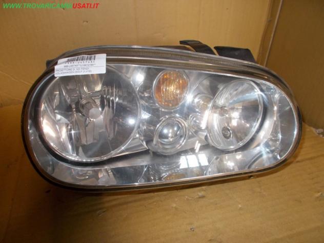 PROIETTORE D. NO FENDI VOLKSWAGEN GOLF (1J/1E)  Parti elettriche  Fanaleria  Proiettori  Proiettore ant. VOLKSWAGEN - GOLF 4 - 01-08-1997 - 01-11-2003