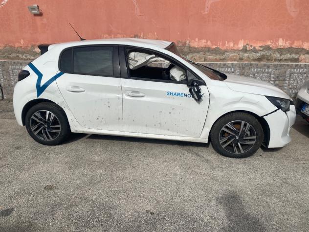 Peugeot 208 PureTech 100 Stop&Start EAT8 5 porte Allure Pack