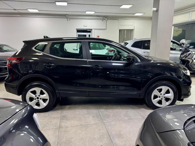 Nissan Qashqai 1.7 dCi 150cv 4WD CVT N-Connecta 2020 - Foto 7