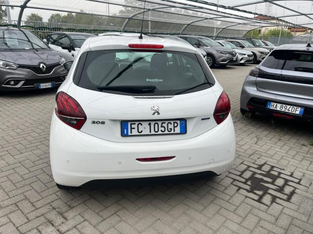 Peugeot 208 1.2 PureTech 82cv Allure - Foto 9