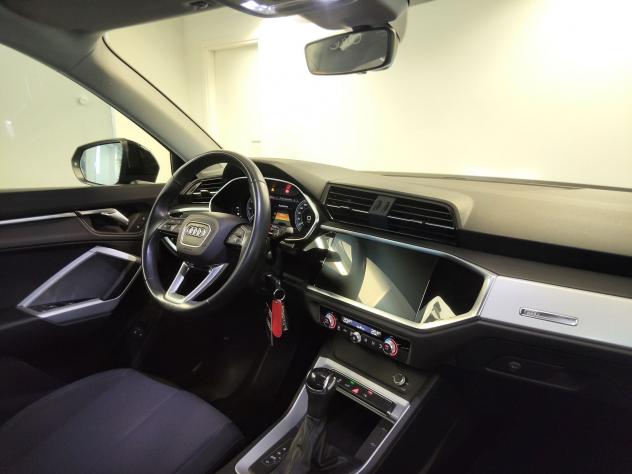 Audi Q3 Q3 45 1.4 tfsi e s-tronic - Foto 8