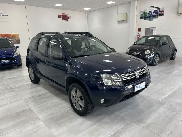 Dacia Duster 1.6 Laureate 4x2 - Foto 3
