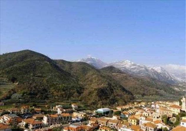 Pietra Ligure vendesi appartamento 2 vani 63 Mq