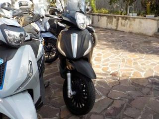 PIAGGIO Beverly 300 i.e. Anno 2014 rif. 24120722