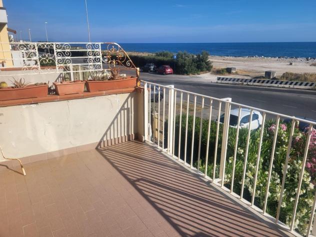 appartamento in vendita a Carrara in zona Marina di Carrara