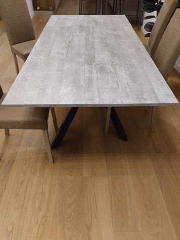TAVOLO SALOTTO E 4 SEDIE - 500€ TOTALI - Foto 6