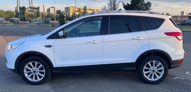 Ford Kuga 2.0 TDCI 150 CV S&S 4WD Powershift Titanium - Foto 5