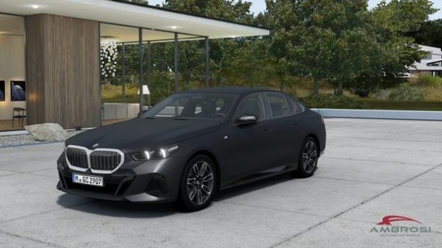 BMW 520 Serie 5 I 48V Msport rif. 23967854