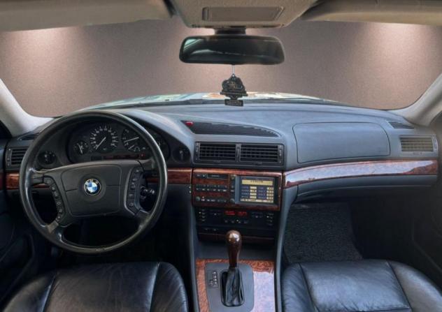 BMW Serie 7 740d Eccelsa autom. - Foto 9