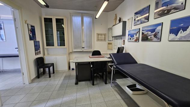 Ufficio in affitto a Vezzano Ligure