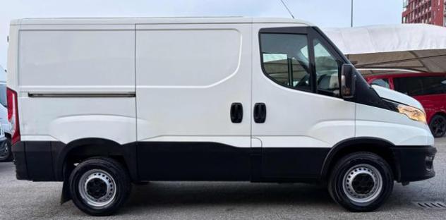 IVECO Daily 35S12V 2.3 HPT PC-TN rif. 23412123 - Foto 4