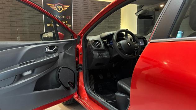 RENAULT CLIO 0.9B 90CV - 2018 - Foto 9