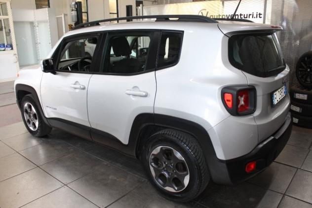 Jeep Renegade 1.6 Mjt 120 CV Longitude - Foto 4