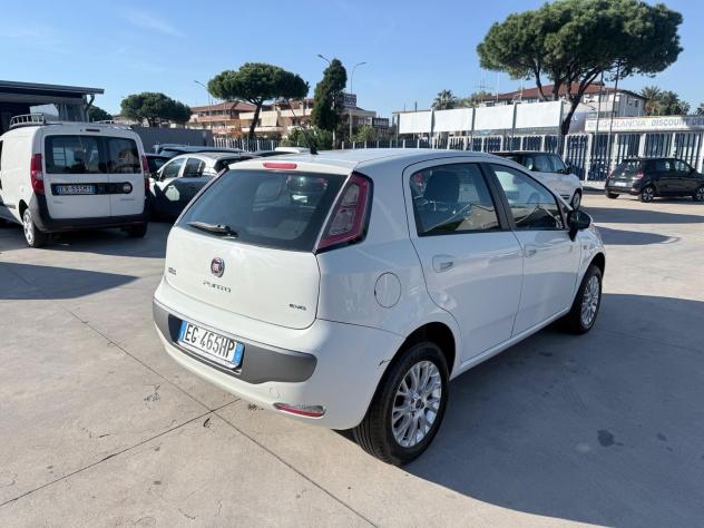 Fiat Punto Evo 1.4 5 porte Emotion Natural Power - Foto 5