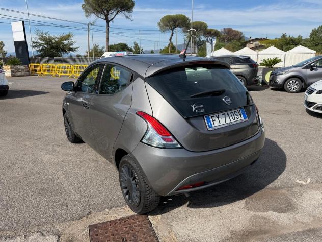 Lancia Ypsilon 1.2 GPL ECOCHIC UNIPRO 2019 - Foto 4
