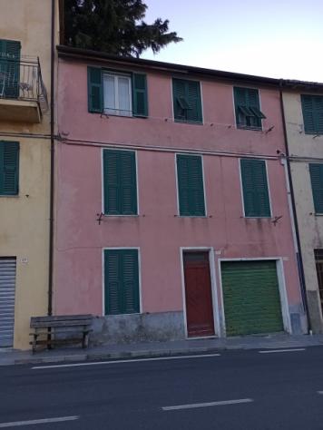 vendesi a Cesio , appartamento ristrutturato autonomo di circa 65 mq con cantina e terrazzi - Foto 4