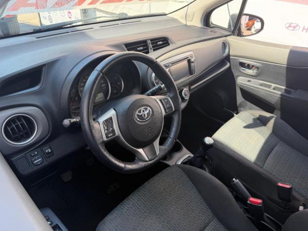 TOYOTA - Yaris - 1.0 5 porte Lounge - Foto 7