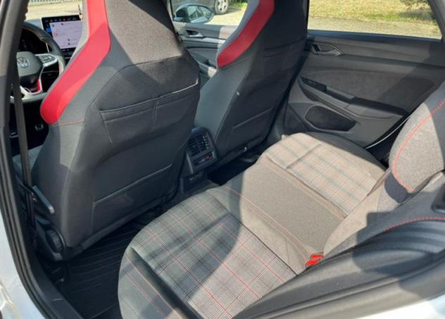Volkswagen Golf 2.0 TSI GTI DSG 265cv (vettura ufficiale Italiana) - Foto 7