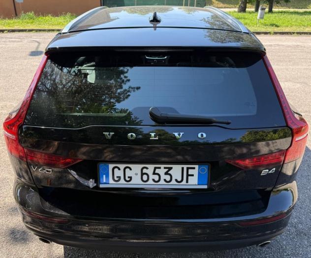 Volvo V60 B4 (d) Geartronic Momentum Pro Business PILOT ASSIST. - Foto 6