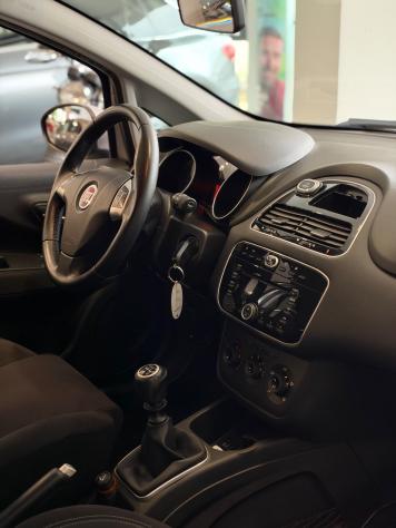 Fiat Punto 1.4 8V 5 porte Natural Power Lounge - Foto 9