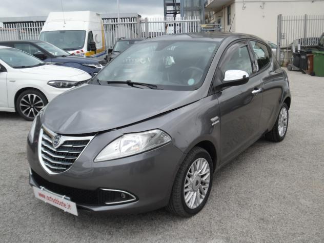 Lancia Ypsilon 1.3 MJT 16V 95 CV 5 porte S&S Gold - Foto 3