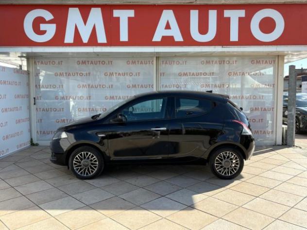 LANCIA Ypsilon 1.0 69CV HYBRID CLIMA VOLANTE MULTIFUNZIONE rif. 23407571 - Foto 2