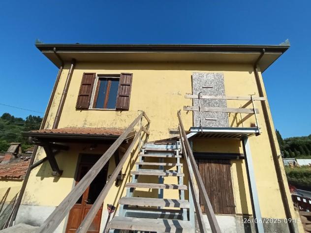 APPARTAMENTO INDIPENDENTE di 4 vani e di 100 mq (CAMAIORE) rif. 1050 - Foto 17