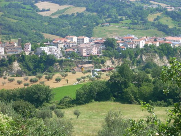 Casale con terreno nel comune di Campli (Te) - Foto 8