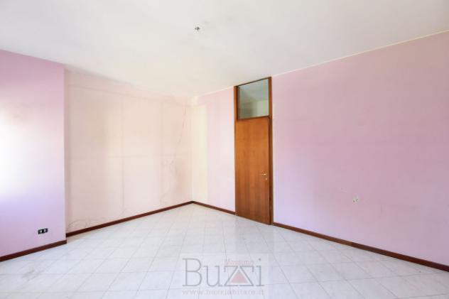 Appartamento di 105 m² con 3 locali e box auto in vendita a Desio - Foto 15