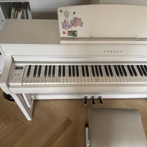 yamaha clavinova clp745