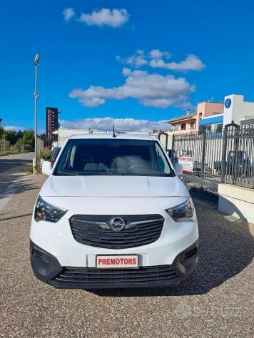 Opel combo 2020 attrezzato 3 posti - Foto 3