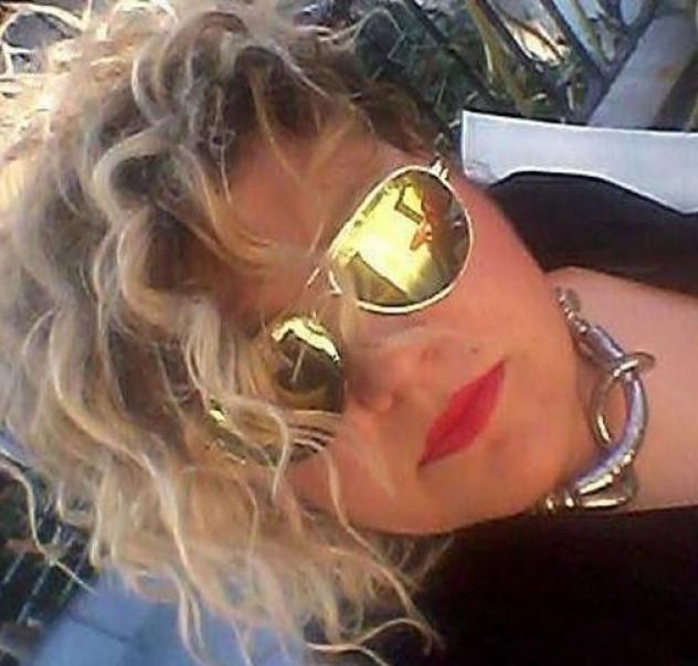 Single cerca amicizia a Crotone Tel: