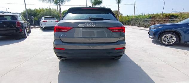 Audi Q3 35 TDI S tronic Business - Foto 7