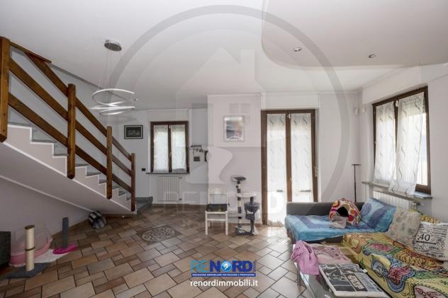 RIF. CC6246 - GERENZAGO - Bifamiliare di 5 locali e doppi servizi. Box doppio e giardino. - Foto 12