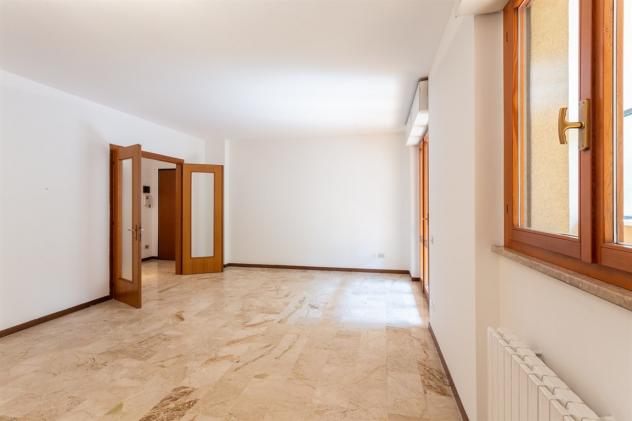 3 LOCALI QUARTIERE TERRAZZE - Foto 7