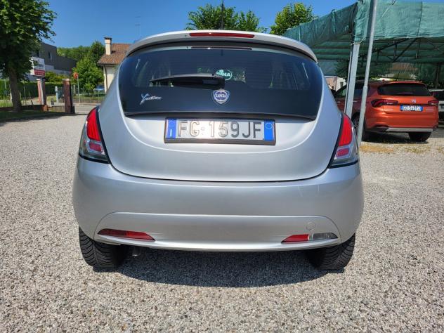 Lancia Ypsilon 1.2 69 CV 5 porte Silver - Foto 6