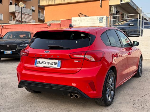Ford Focus 1.0 EcoBoost Hybrid 125 CV 5p. ST-Line - Foto 8