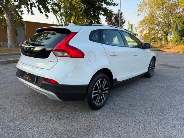 Volvo V40 Cross Country D2 Geartronic Plus - Foto 6