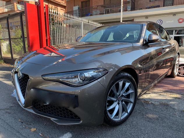 Alfa Romeo Giulia 2.2 Turbodiesel 180 CV KAMERA VETTURA AZIENDALE - Foto 2