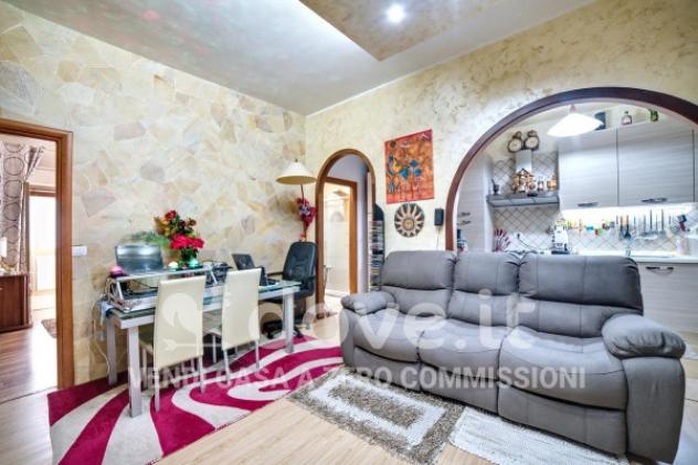 Appartamento di 65 m² con 2 locali in vendita a Aci Catena