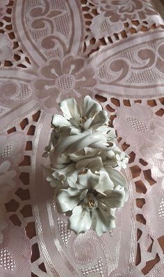 CESTA CON FIORI IN CERAMICA  CAPODIMONTE- - Foto 2