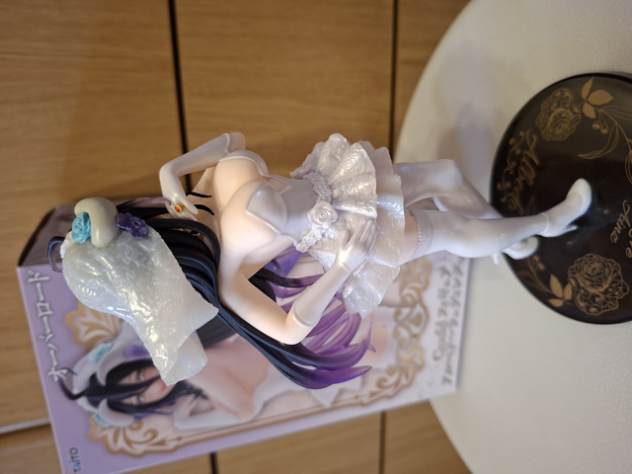 Action Figure Albedo Vestita Da Sposa - Foto 3