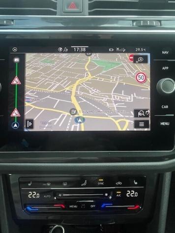 Volkswagen Tiguan 2.0 TDI 150 CV SCR DSG R-Line - Foto 8