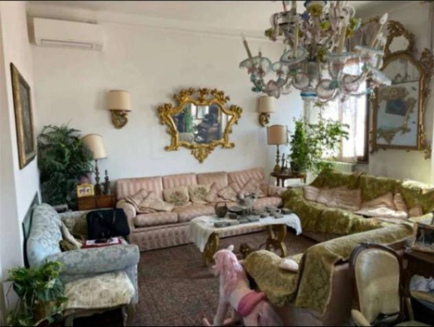 Immobile in asta di 180 m² in vendita a Padova - Foto 2
