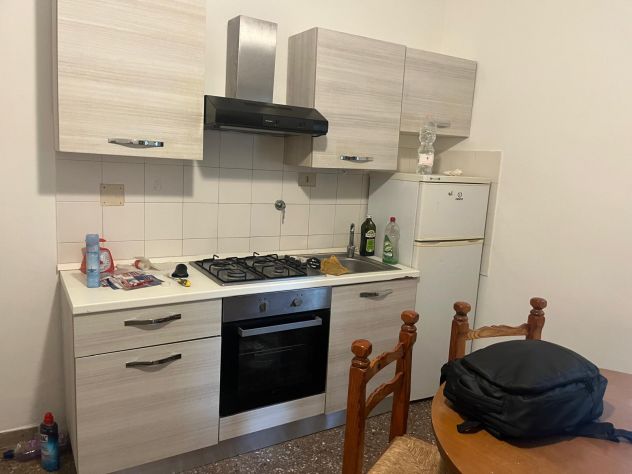 SOLO STUDENTI o giovani lavoratori affittasi posto letto in doppia - Foto 6