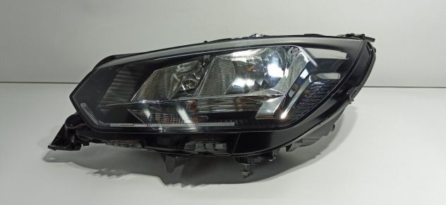 904042 FARO ANTERIORE SX ALOGENO PEUGEOT 208 (P2) 2019  9823194080