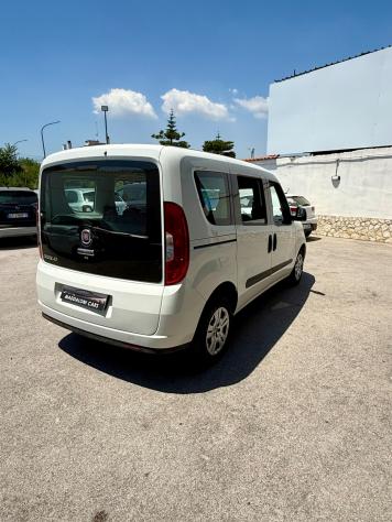Fiat Doblo Dobl1.6 MJT 90CV S&S Lounge - Foto 8