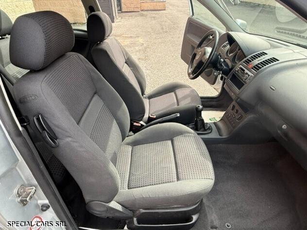 Volkswagen Polo 1.4i Comfortline Air - Foto 10