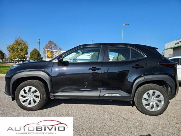 TOYOTA Yaris Cross 1.5 Hybrid 5p. E-CVT Active Eco rif. 22978930 - Foto 3